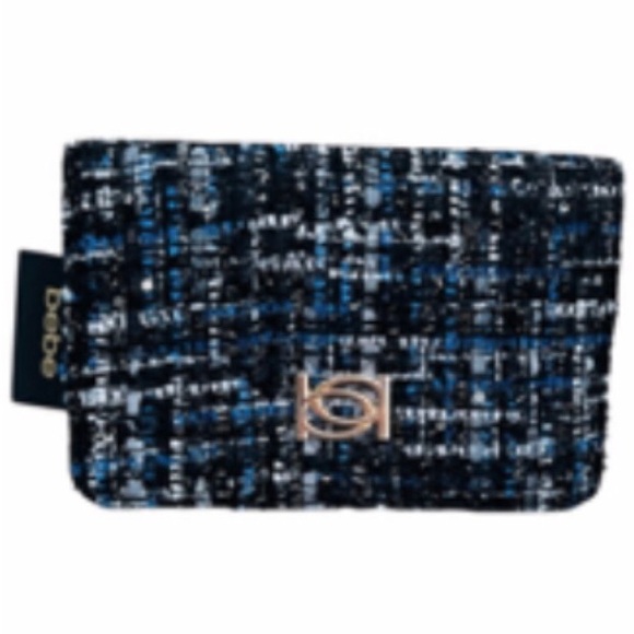 bebe Handbags - NWT Bebe Tweed Clutch with Gold Accent